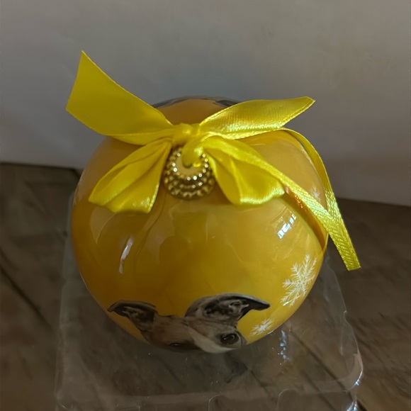 NIB Greyhound Christmas Ornament - Picture 2 of 10